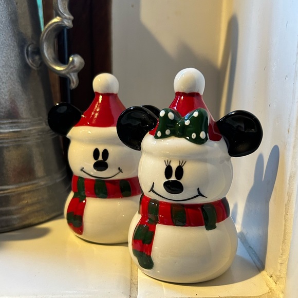 Disney Other - Disney Mickey and Minnie ceramic salt and pepper shakers nwt very rare